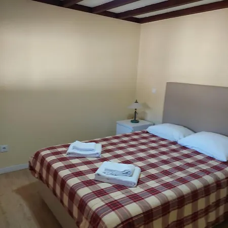 Metro Vilar & 3*
