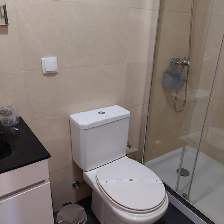 Metro Vilar & 3*