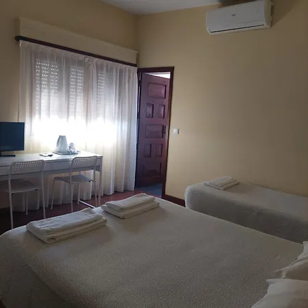 Metro Vilar & Maison d'hôtes Vilar do Pinheiro