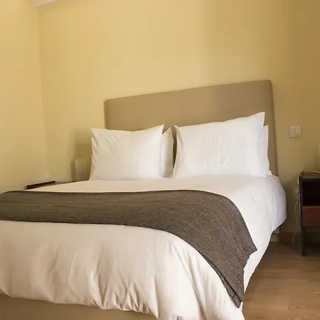 Metro Vilar & Maison d'hôtes Vilar do Pinheiro