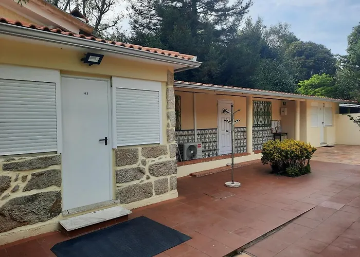 招待所 Metro Vilar & Vilar do Pinheiro