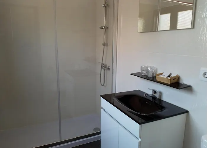 Metro Vilar & 招待所