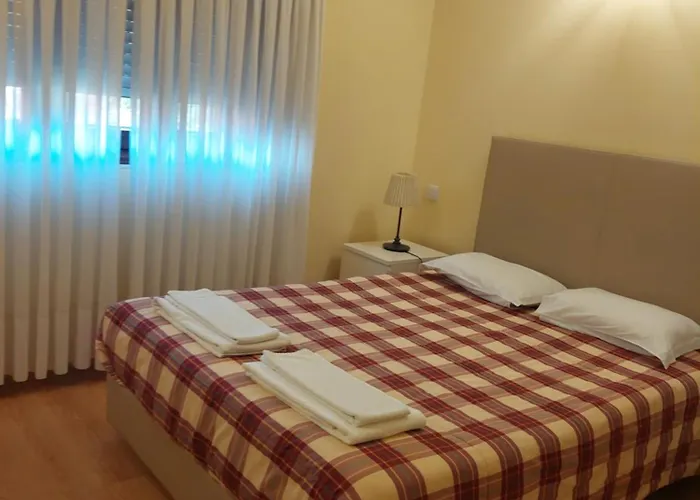 Metro Vilar & Vilar do Pinheiro