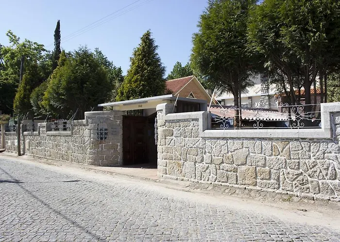 Pensión Metro Vilar Suites&villas Vilar do Pinheiro